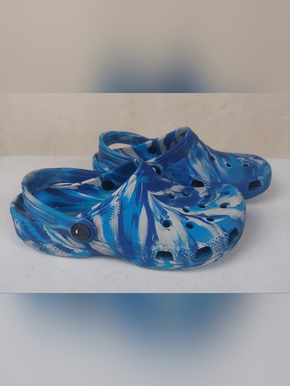 Blue & White Marble Slip-On Crocs Sandals Size 3